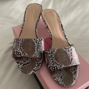 Kate Spade pink snake print mule, with kitten heel. Size 7.